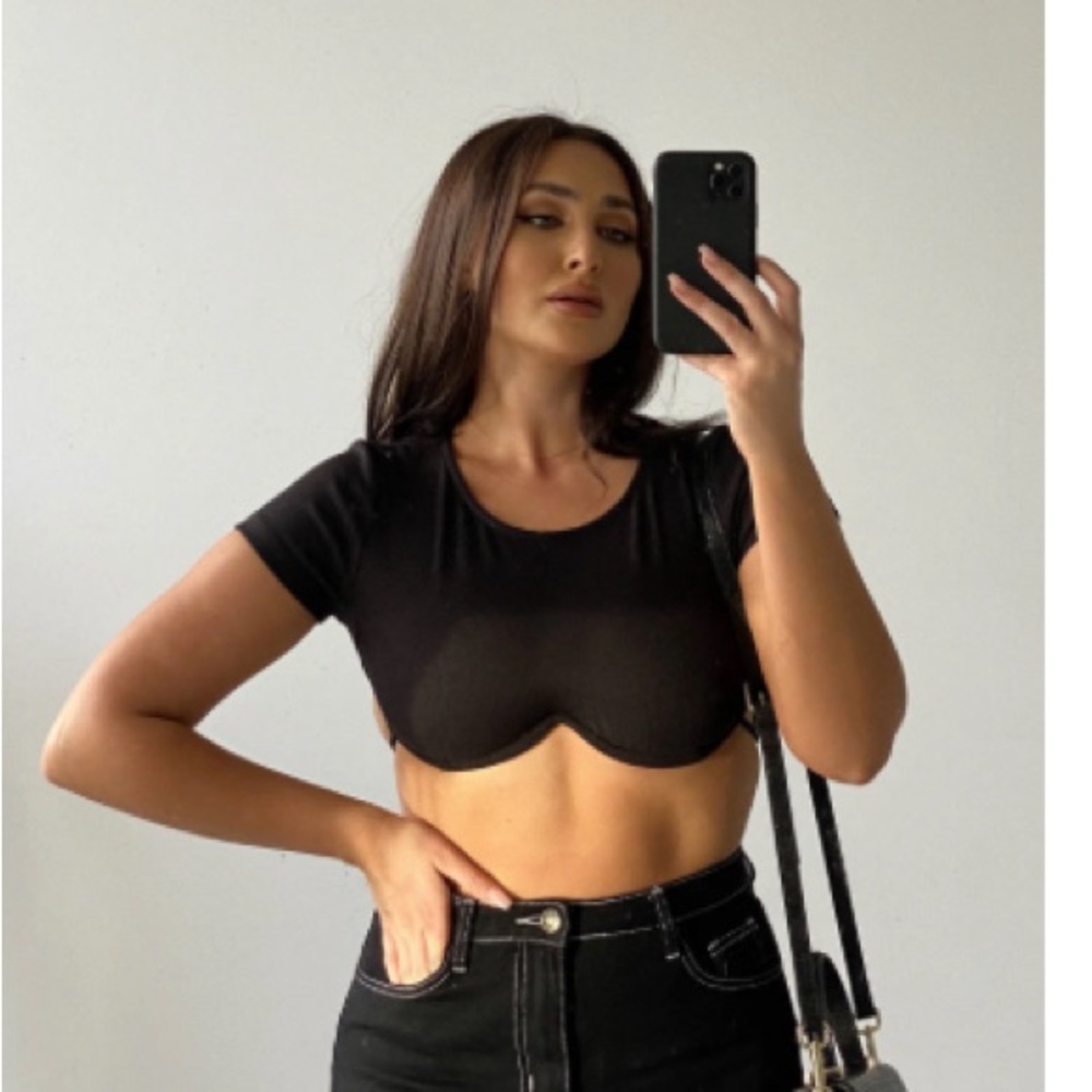 Princess Polly - Becca Short Sleeve Crop Top Black
